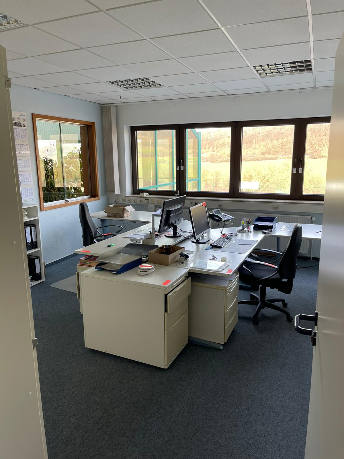 Büro